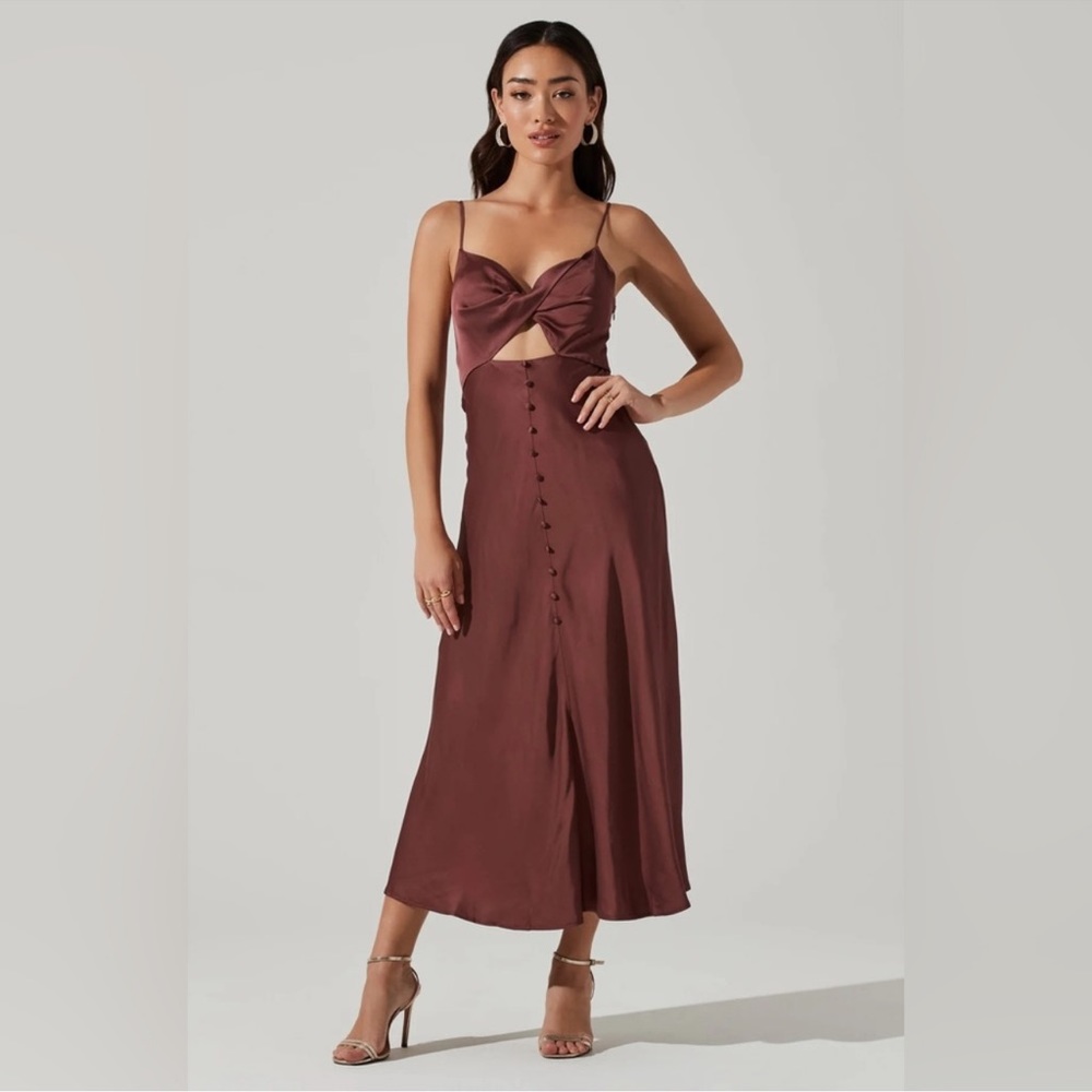 Astr the label Farida Midi Slipdress Brown